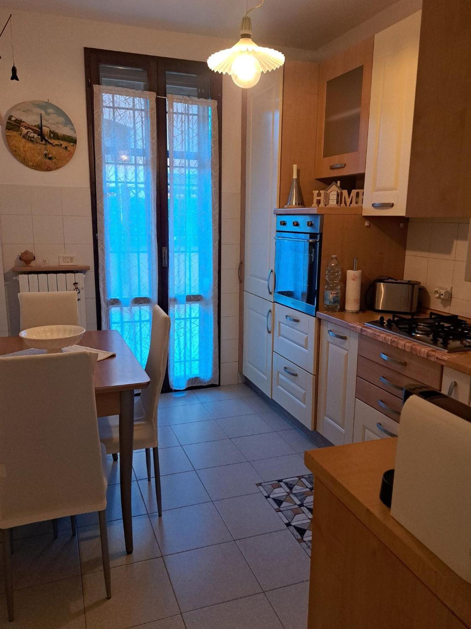 Casa Vacanze Viaggi Dipinti มอนเตเรนซิโอ ภายนอก รูปภาพ