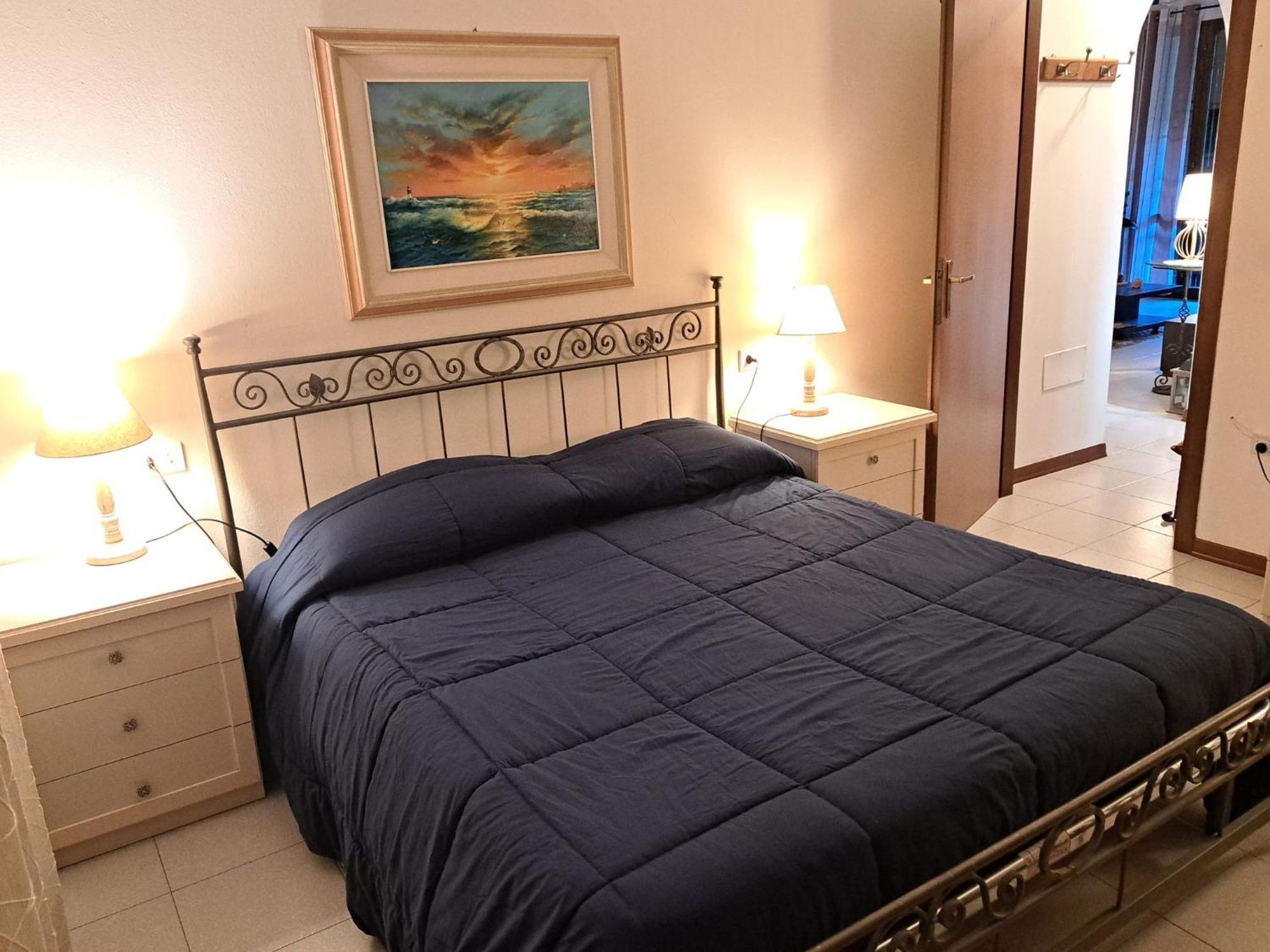 Casa Vacanze Viaggi Dipinti มอนเตเรนซิโอ ภายนอก รูปภาพ